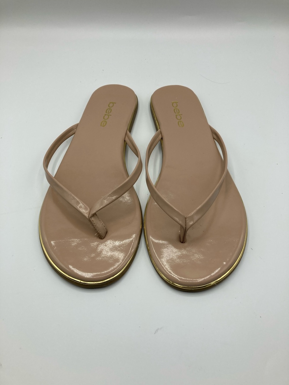 BEBE Ilistra Thong Sandals